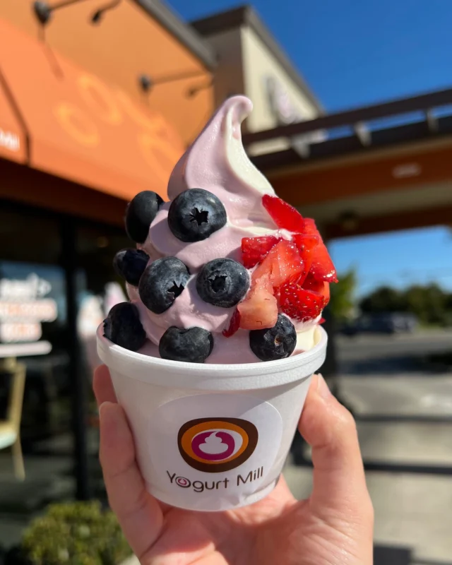 Post-dinner plans = this. 

Who’s in? 🙋