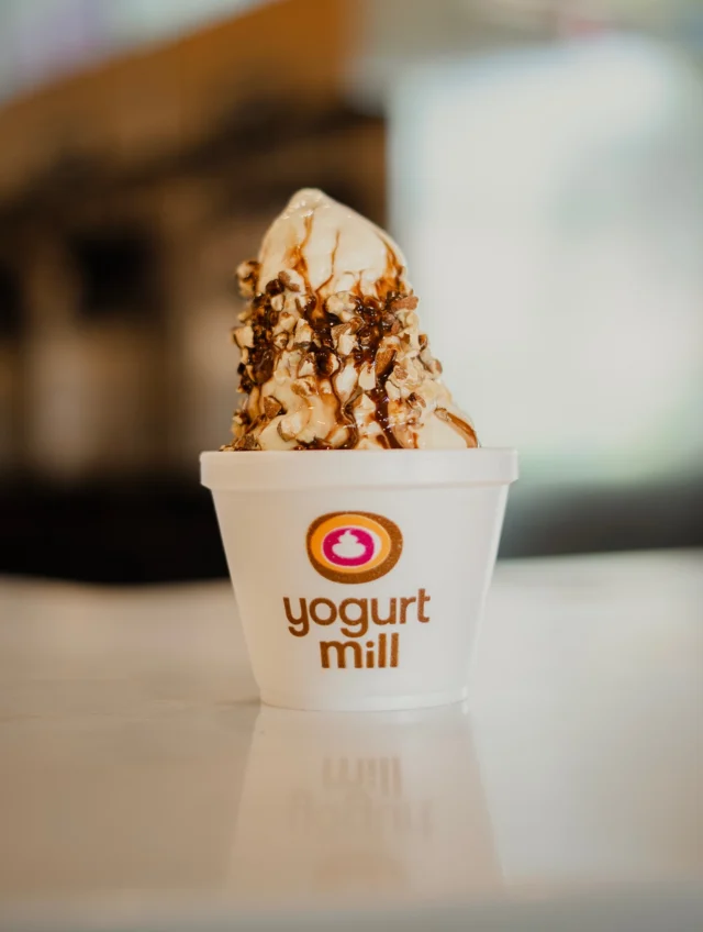 Feeling that sweet tooth?... 😋
ㅤ
Time for your froyo fix 🍦✨